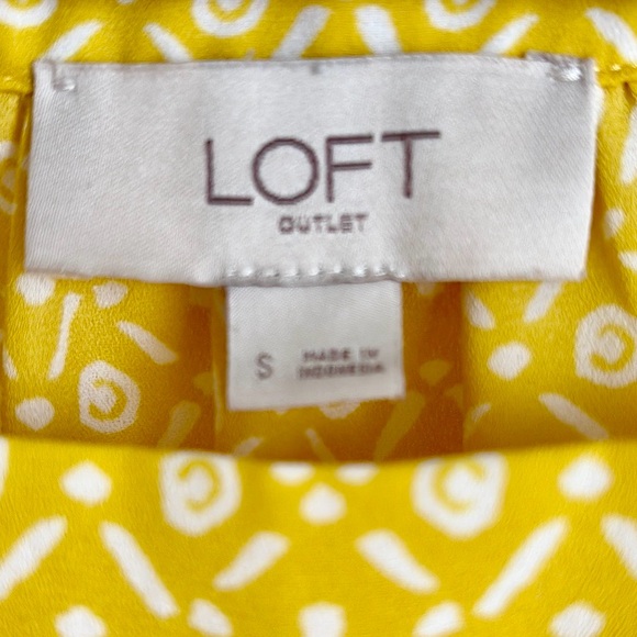 LOFT Outlet Square Neck Puff Sleeve Top - Picture 2 of 13